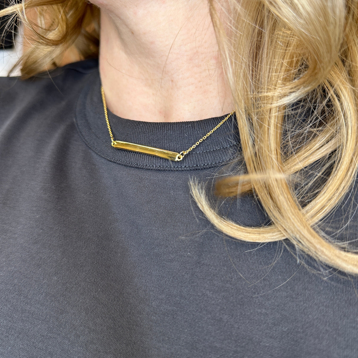 Polished Bar Necklace in 18K gold-filled, view 3