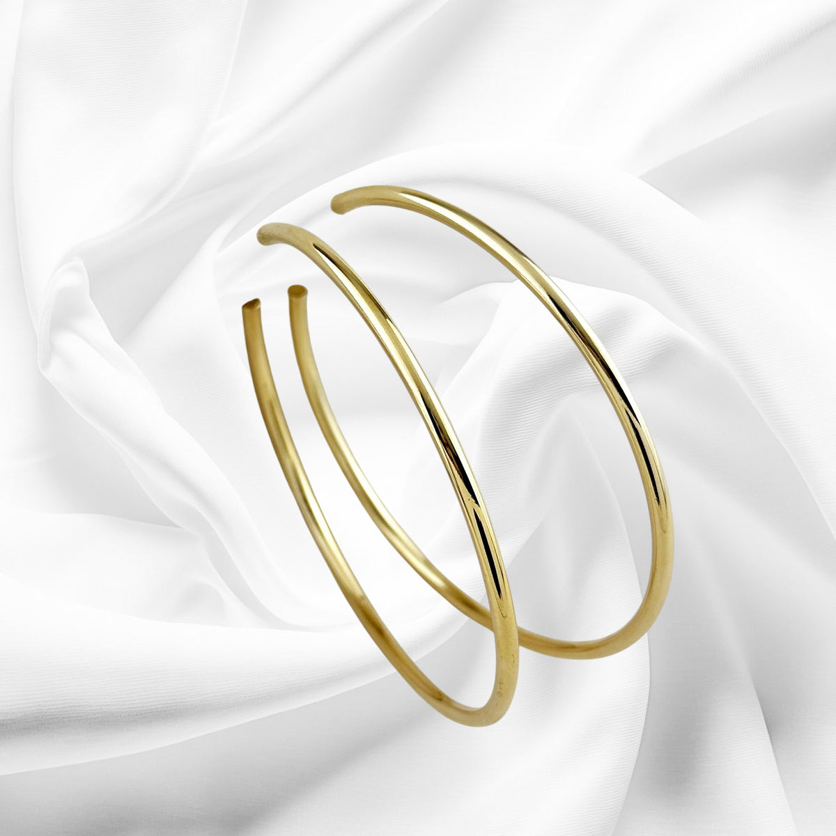 Oversized Hoop 105mm Earrings in 18K gold-filled, view 8