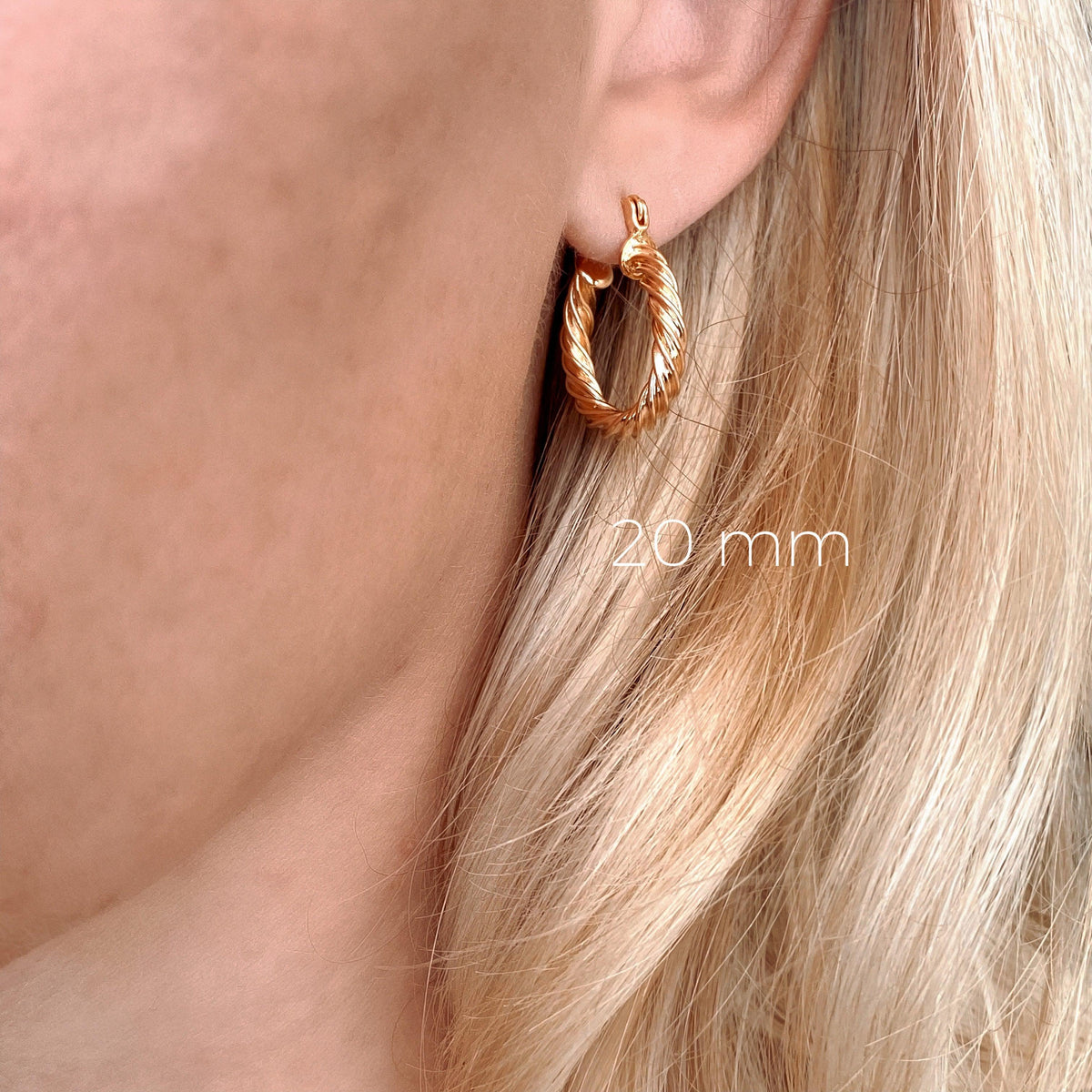 Skillus 18k Gold Filled 20mm Twisted Hoop Earrings