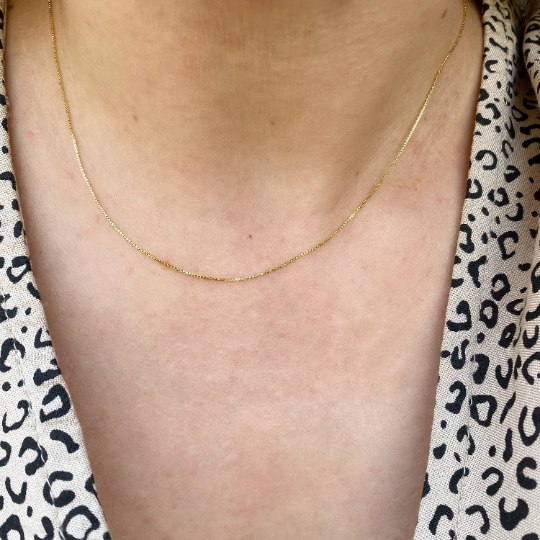 Diamond Cut Box Chain 0.5mm Necklace in 18K gold-filled, view 3