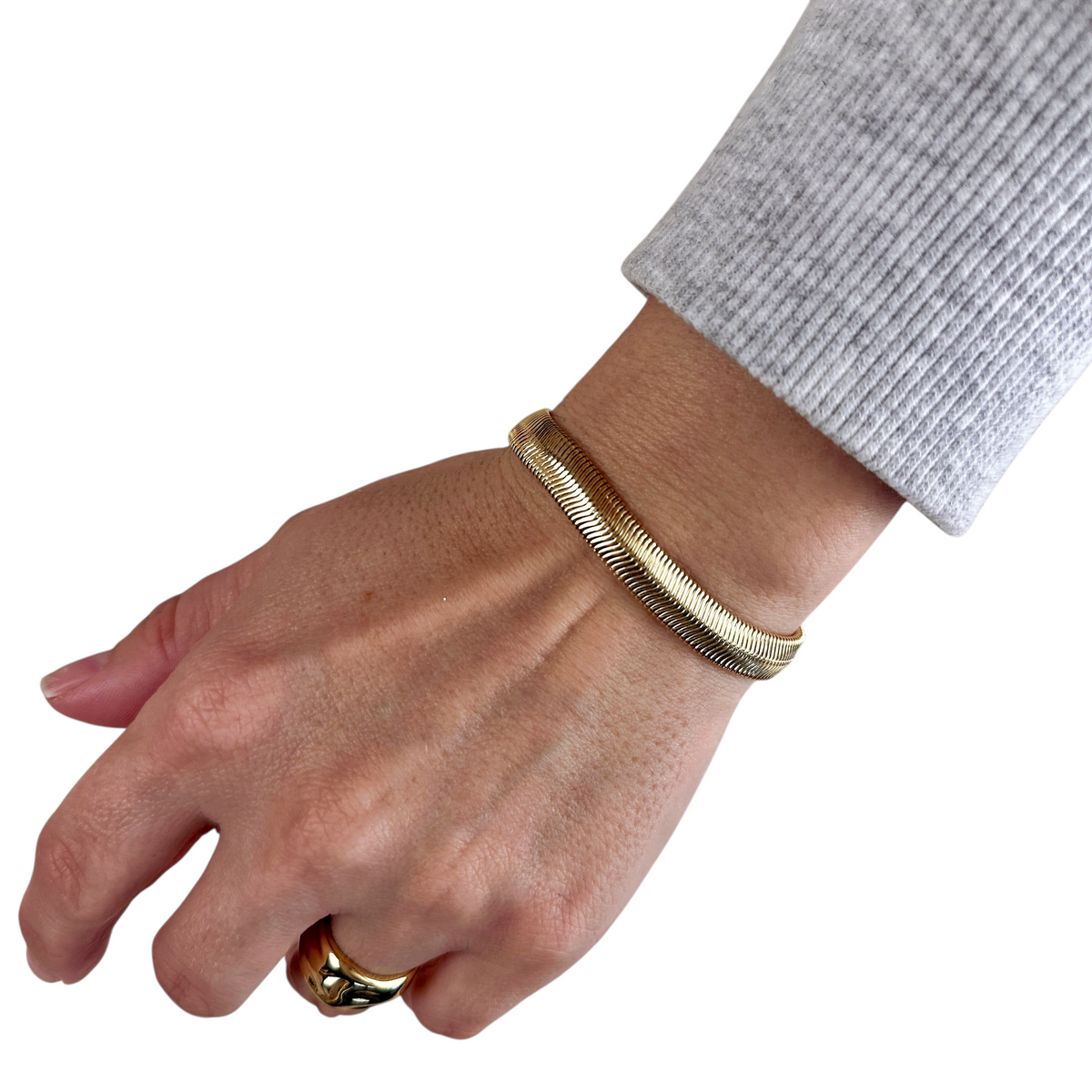 Snake Chain 8mm Bracelet in 18K gold-filled, view 3