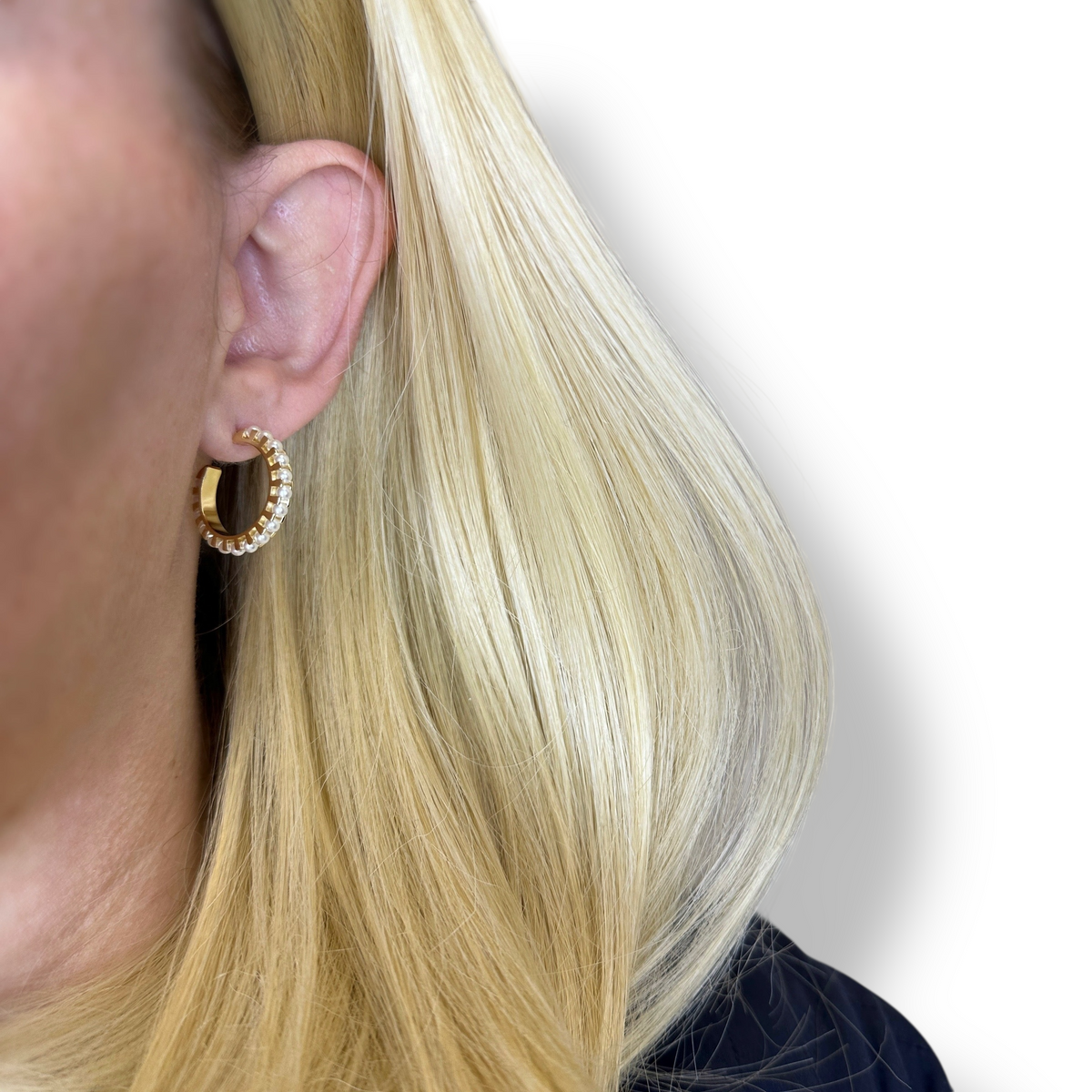 Pearl-Lined Open Hoop 22mm Earrings in 18K gold-filled, view 5