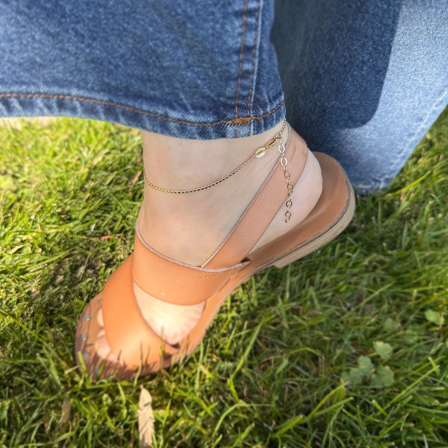 1.5mm Flat Disc Chain 18k Gold Filled Anklet