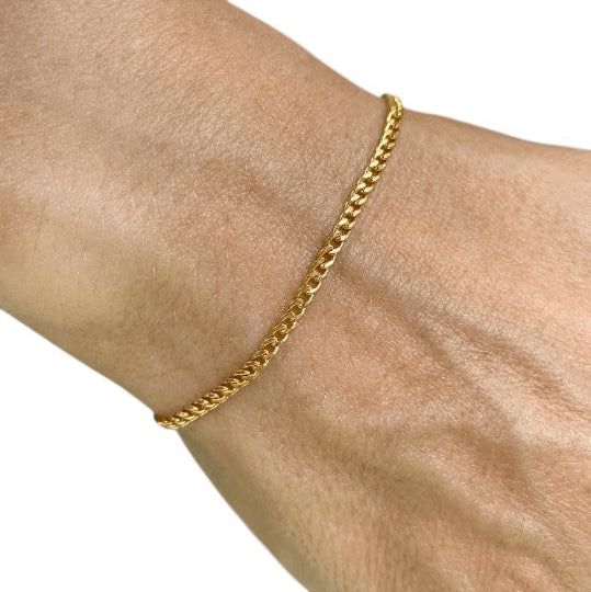 Cuban Link Chain 2mm Bracelet in 18K gold-filled, view 2