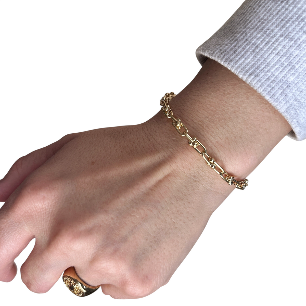Graduated Ball Detail Link Chain Bracelet in 18K gold-filled, view 3