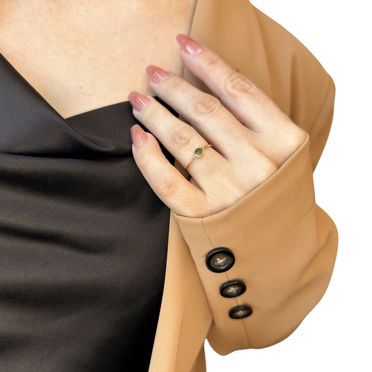 Flat Disc Signet Ring in 18K gold-filled, view 5