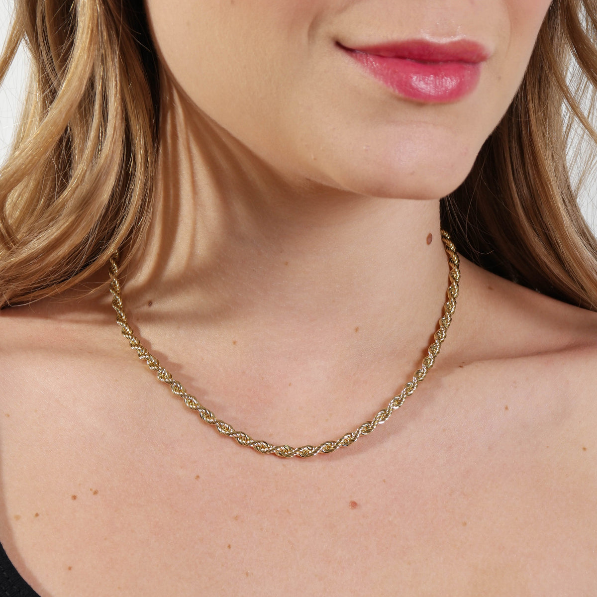 Rope Chain 4mm Necklace in 18K gold-filled, view 4
