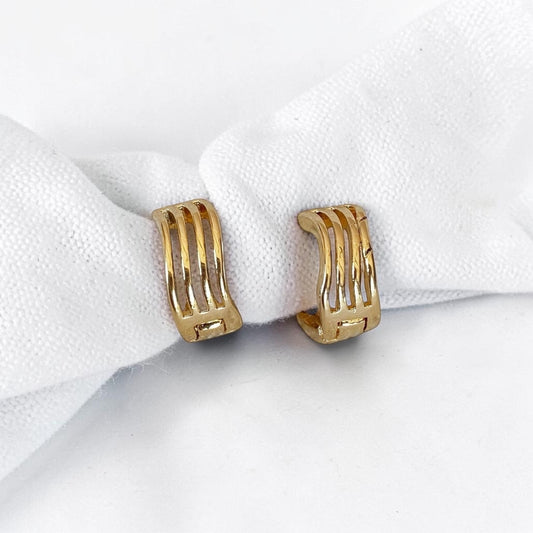 Tiny Wave Huggie 10mm 18K Gold Filled Hoop Earrings