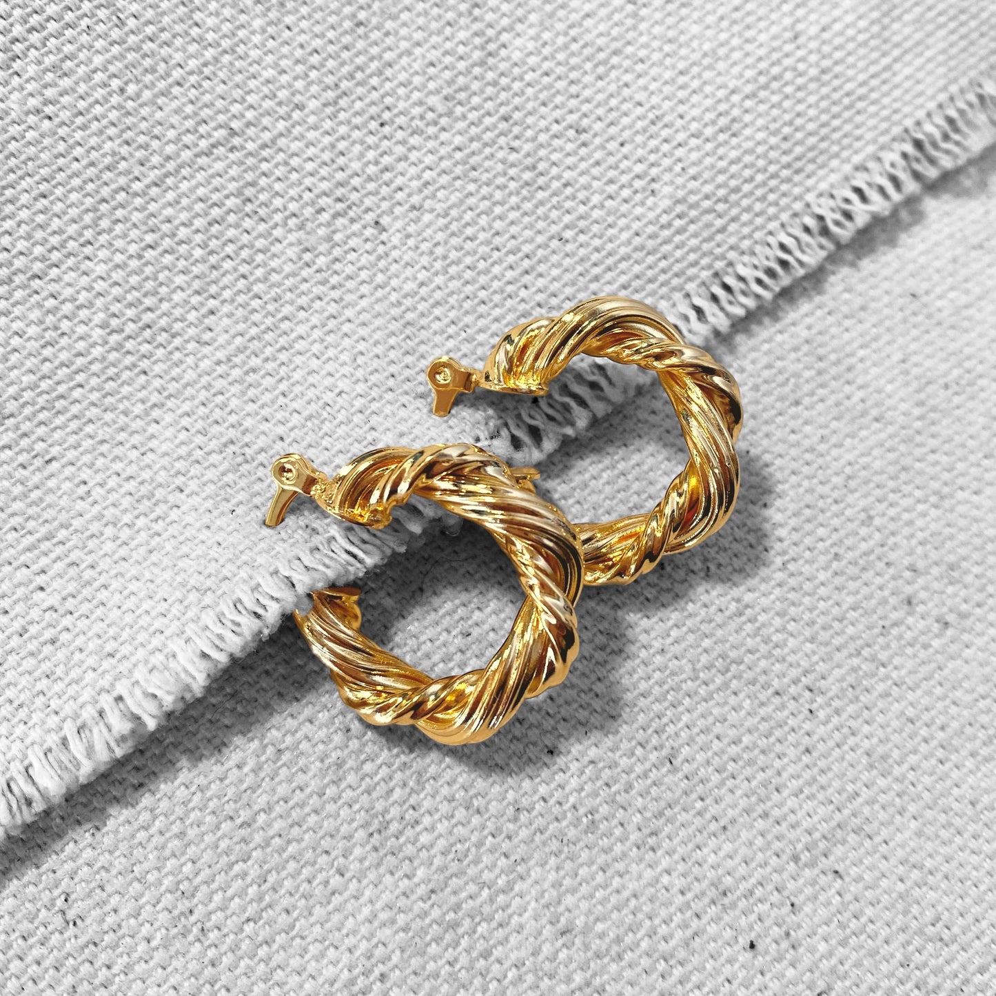 21mm Double Twisted Tube Hoop 18k Gold Filled Earrings