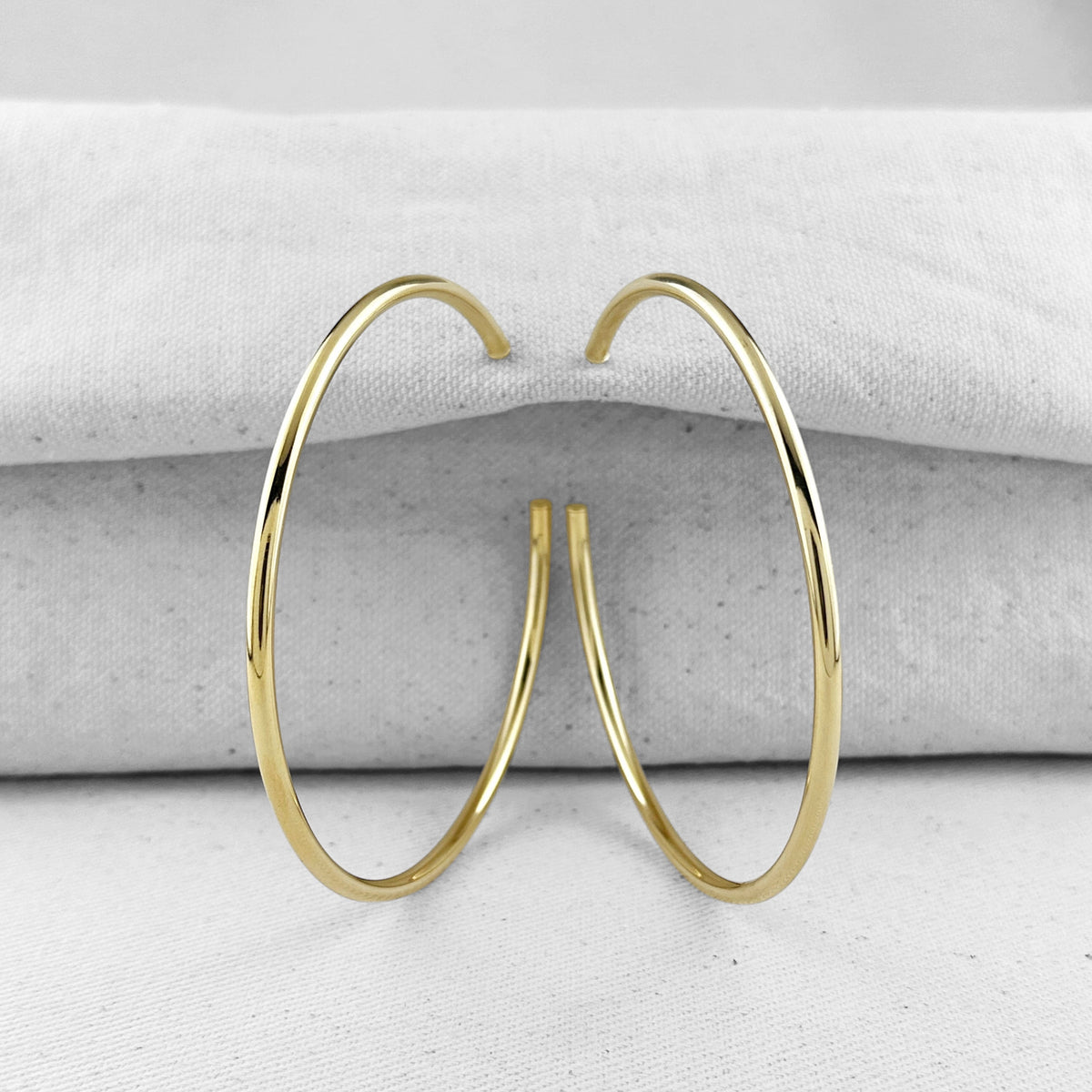 Classic Hoop 80mm Earrings in 18K gold-filled, view 6