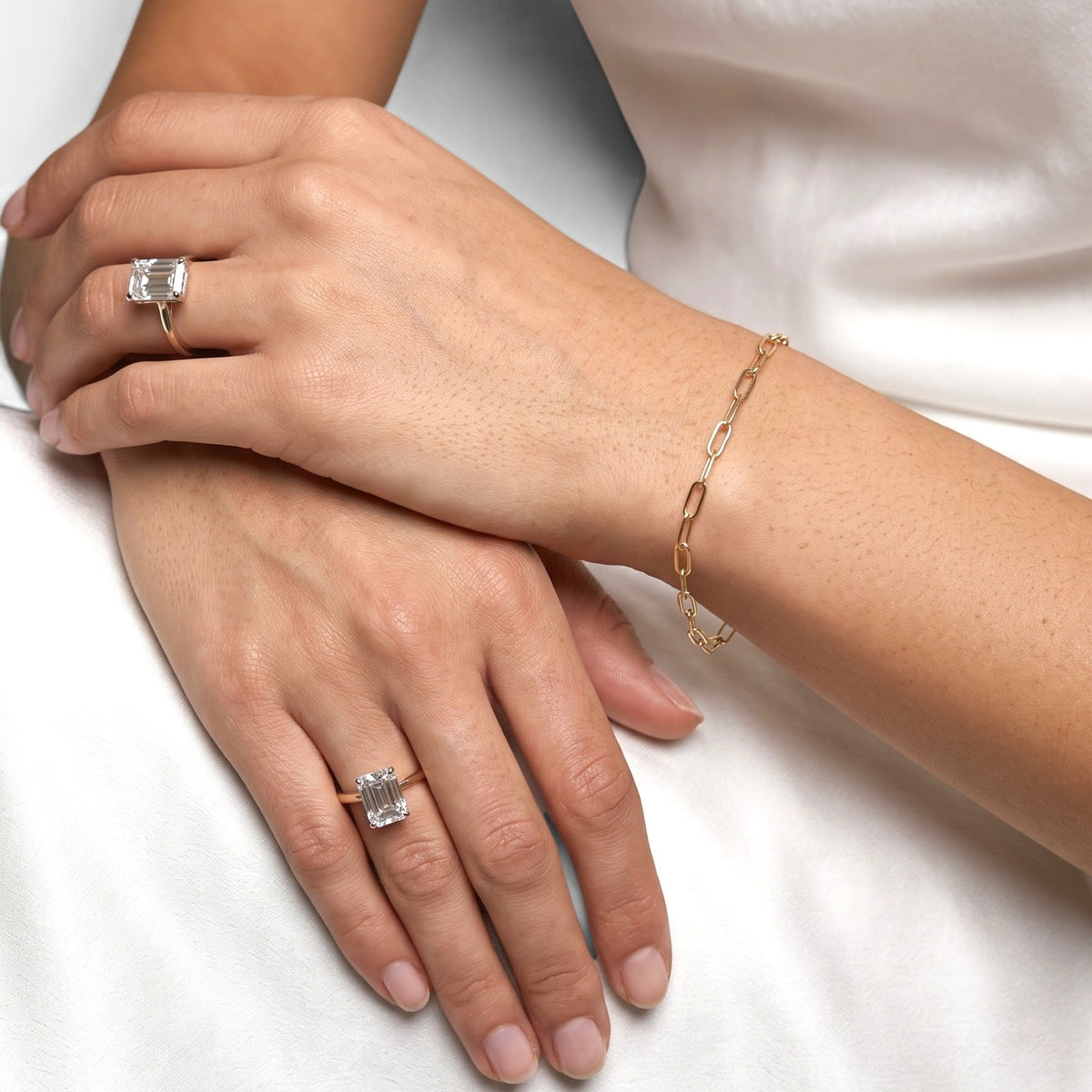 Skillus Paperclip Link Bracelet on Model