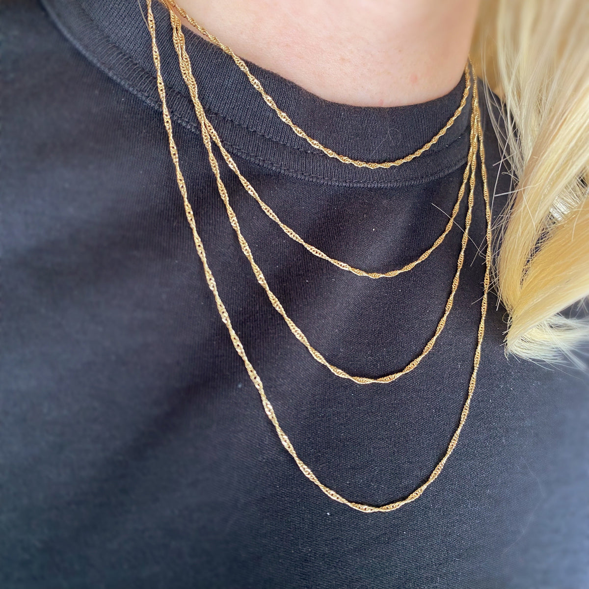 Singapore Chain 1.7mm Necklace in 18K gold-filled, view 2