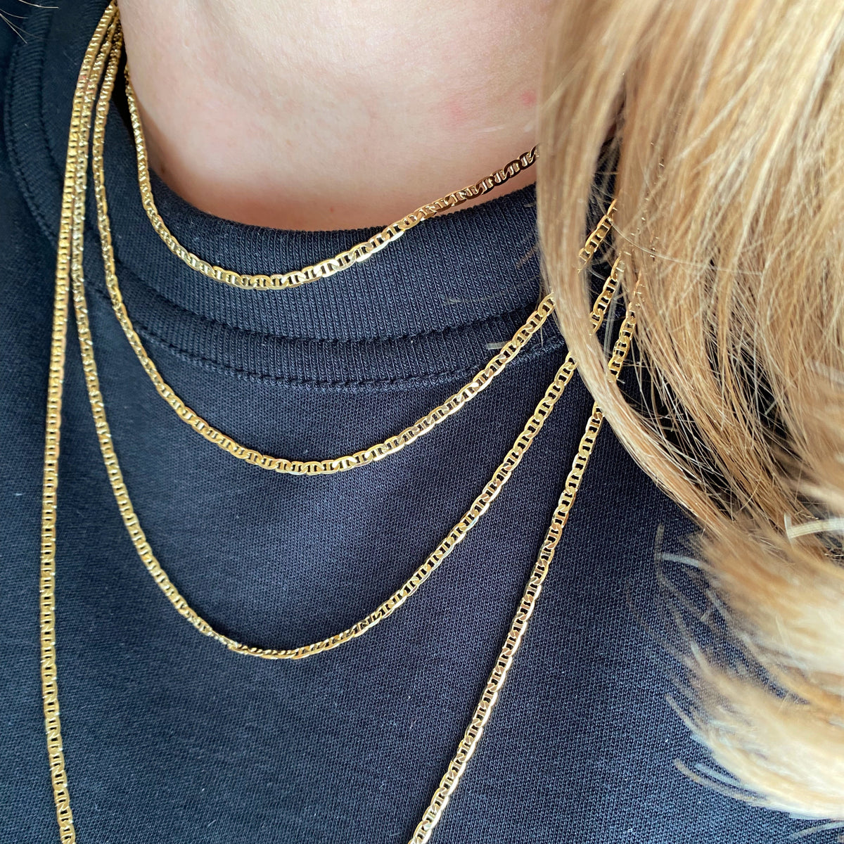 Flat Mariner Chain 2mm Necklace in 18K gold-filled, view 3