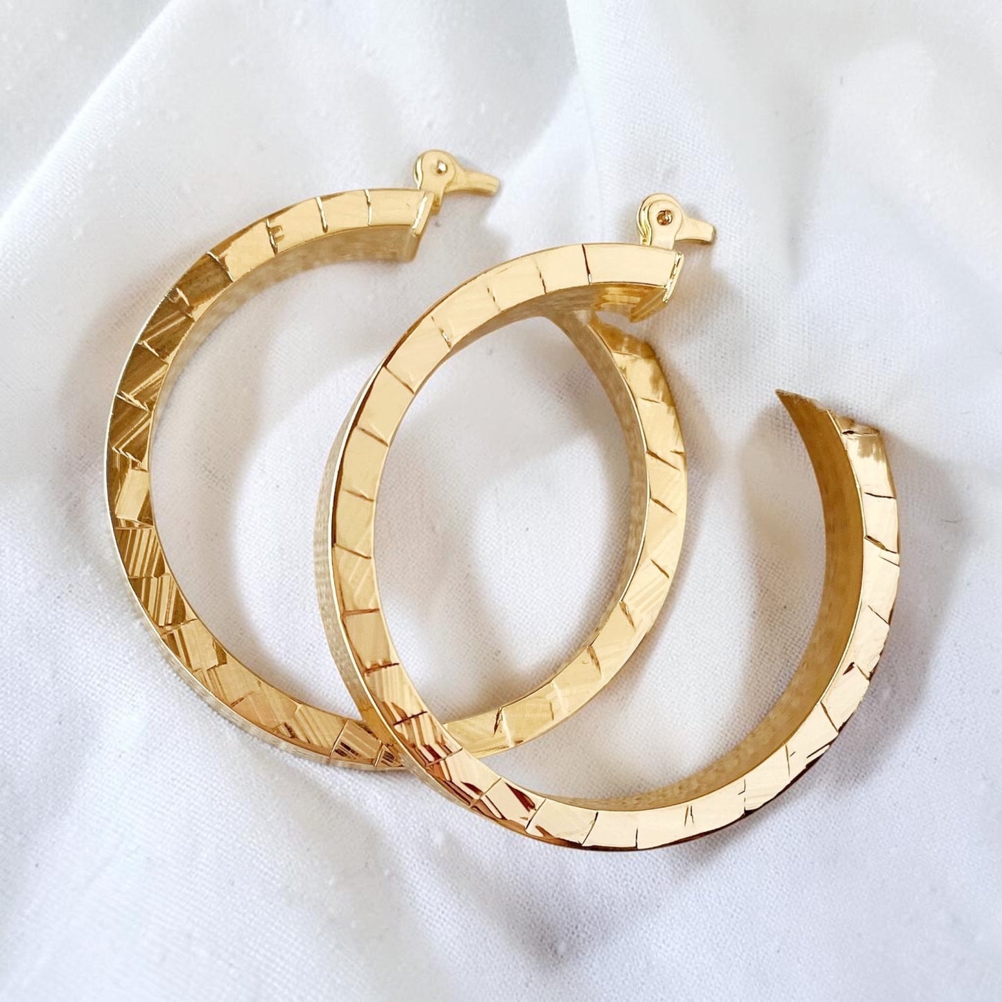 Scalloped Flat Hoop 35mm 18K Gold Filled Earrings