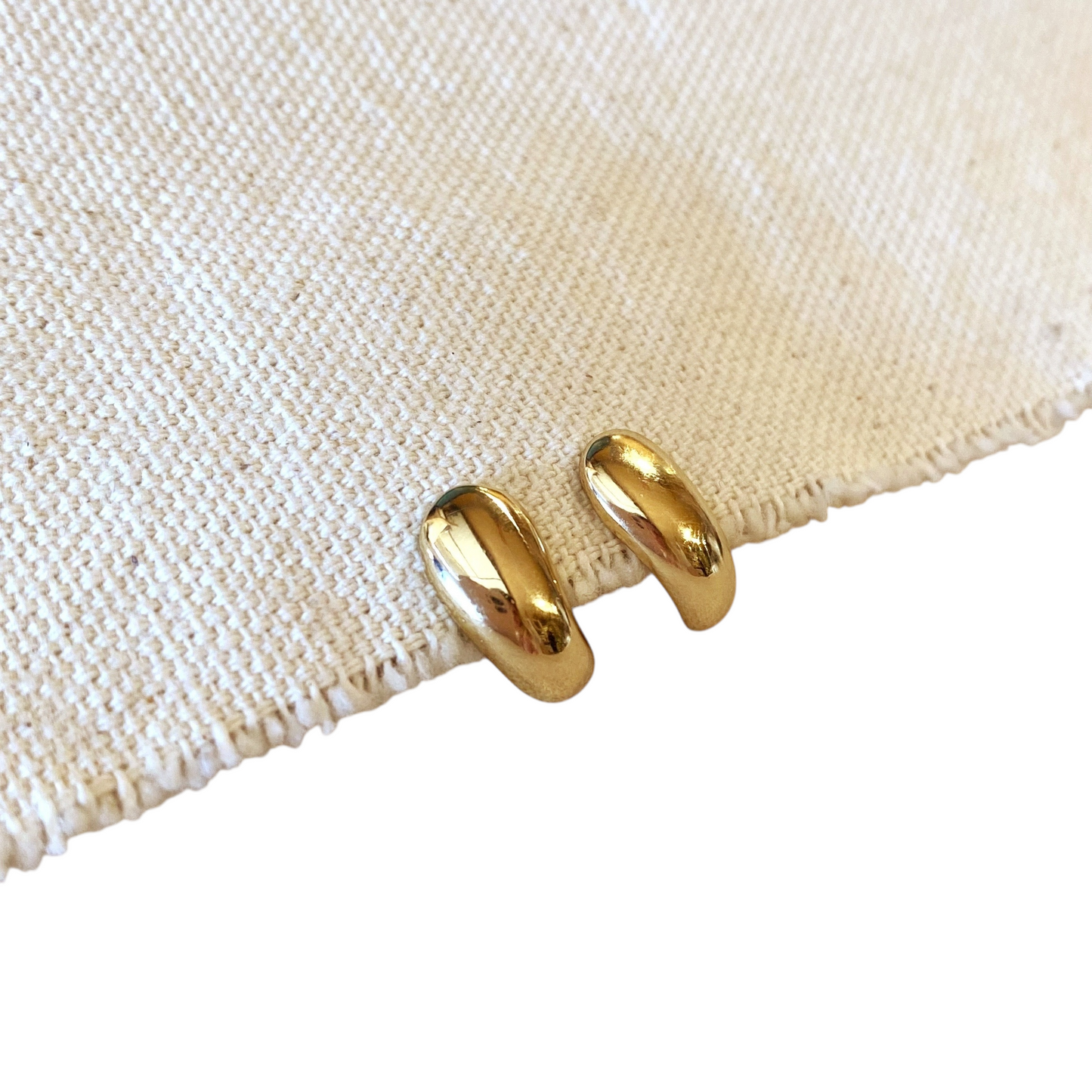 12mm Polished Curved Stud 18k Gold Filled Earrings