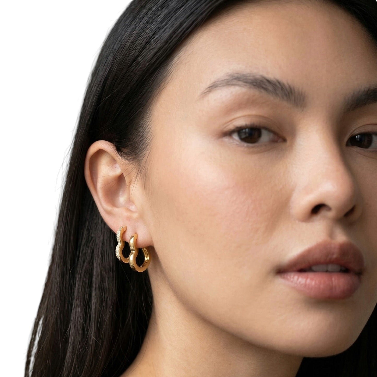Heart 15mm 18K Gold Filled Huggie Earrings