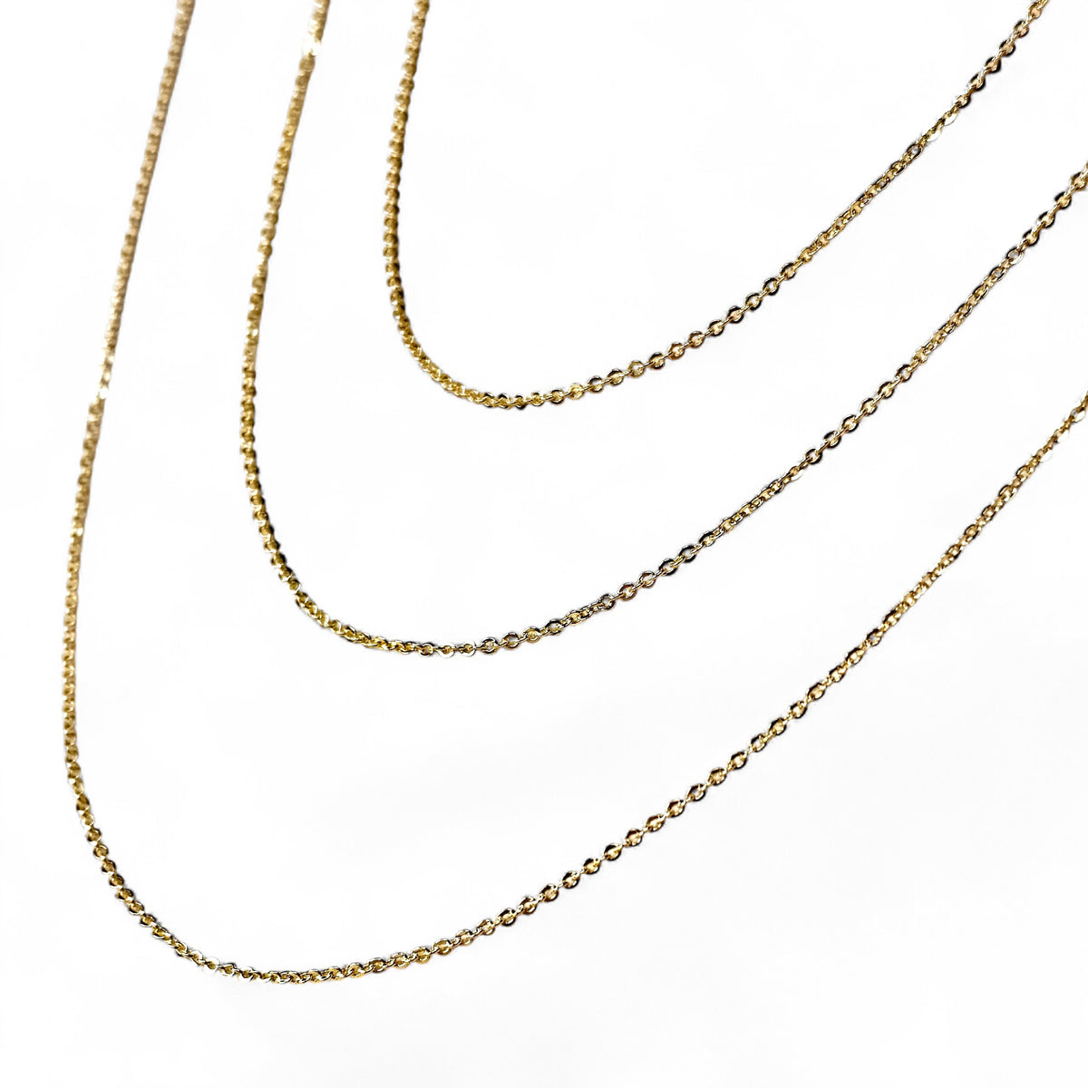 Cable Chain 1.45mm Necklace in 18K gold-filled, view 3