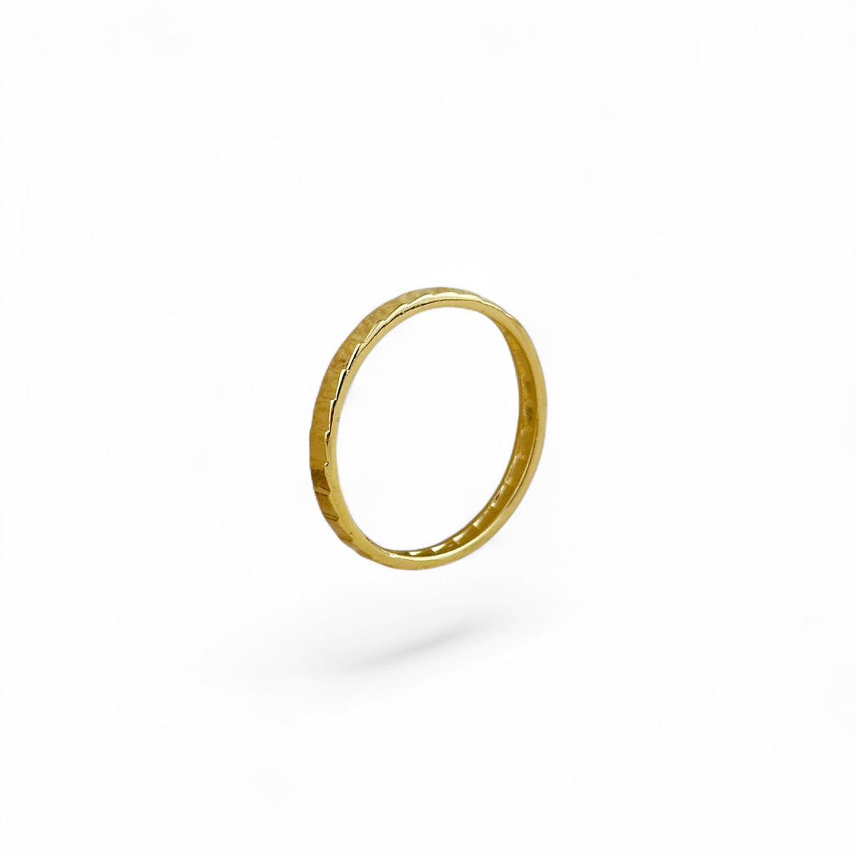 Diamond-Cut Ring 