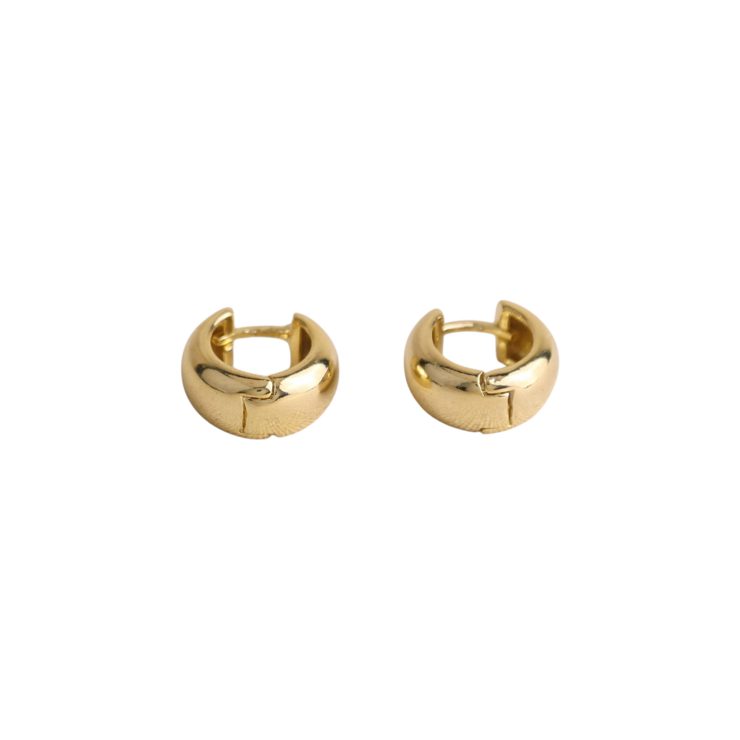 Bold Huggie Hoop 18k Gold Filled Earrings