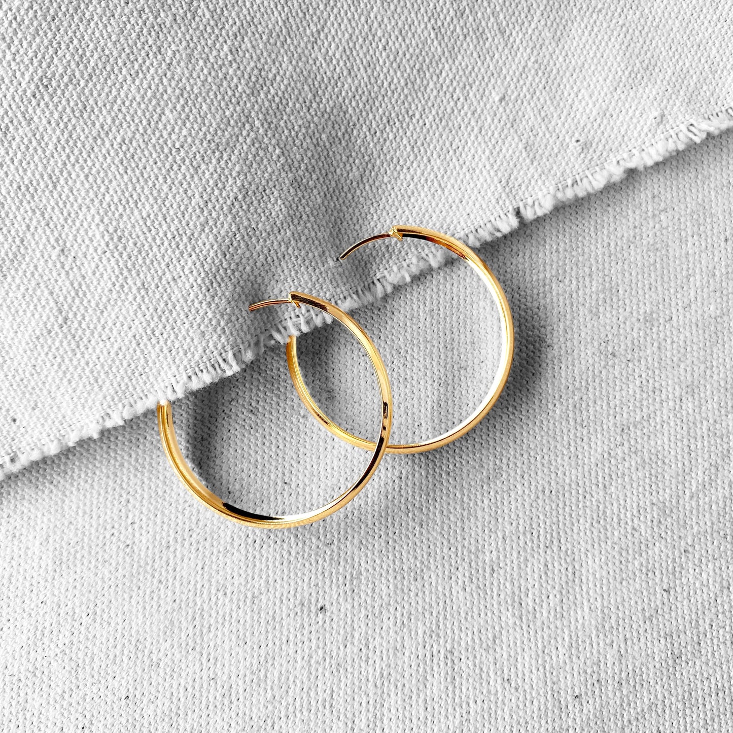 40mm Hollow Continuous 18k Gold Filled Earrings