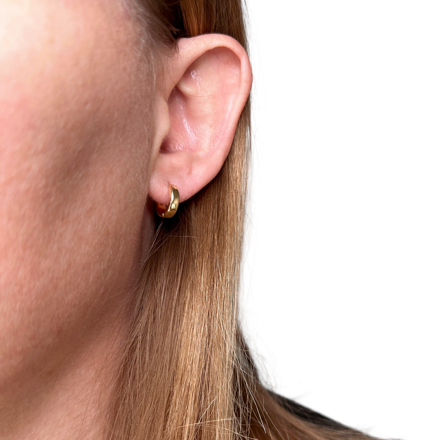 Classic Huggie Hoop 18K Gold Filled Earrings