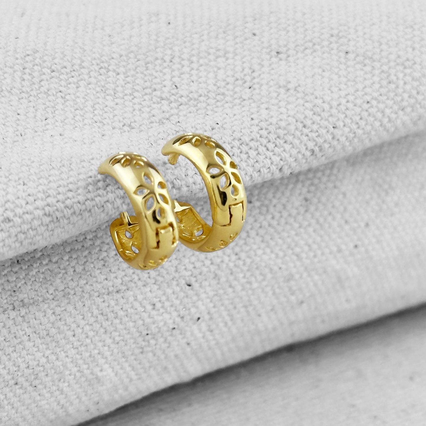 Leaf Detail Huggie Hoop 18k Gold Filled Earrings