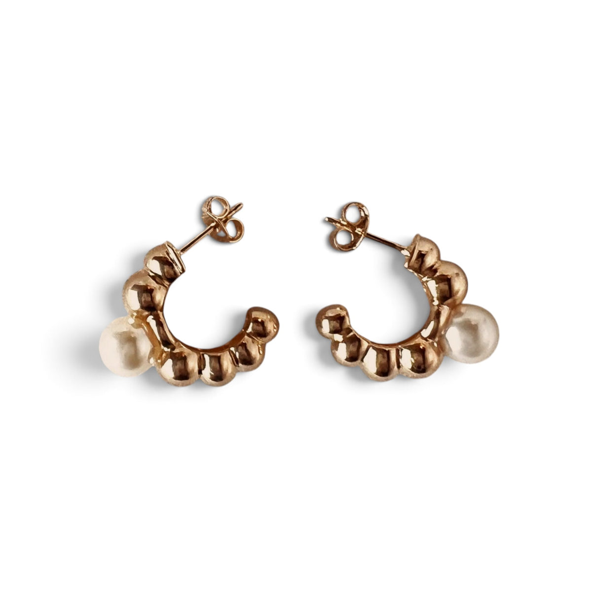 Skillus Beaded Pearl Open Hoop Earrings Sideview