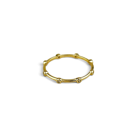 Skillus CZ Dot Band Ring Sideways