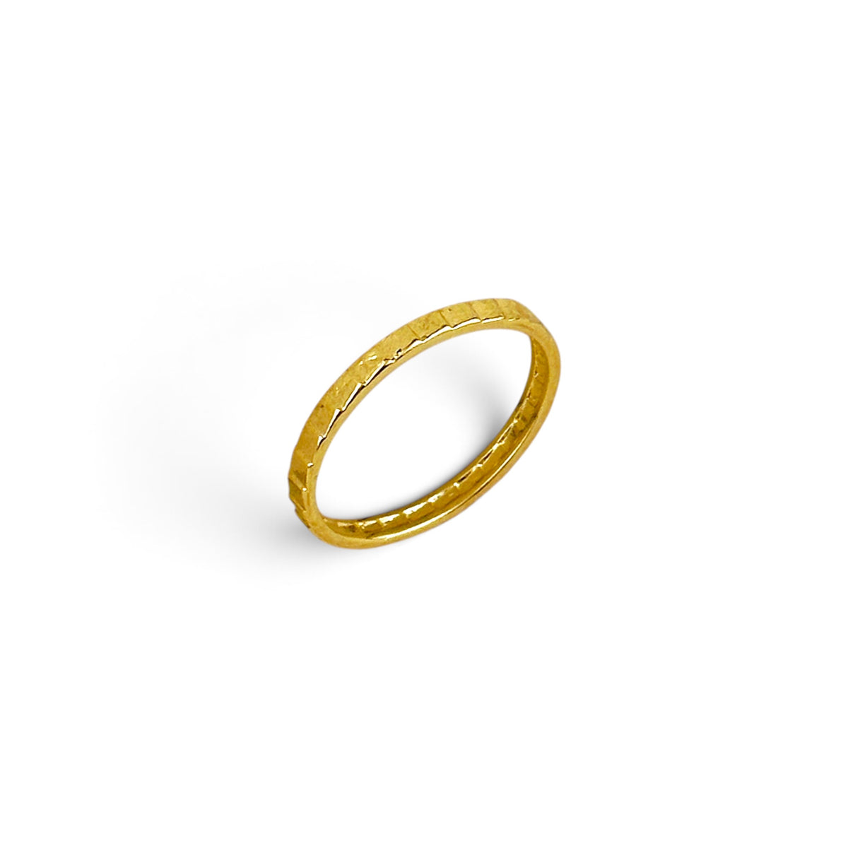 Skillus Diamond-Cut Ring