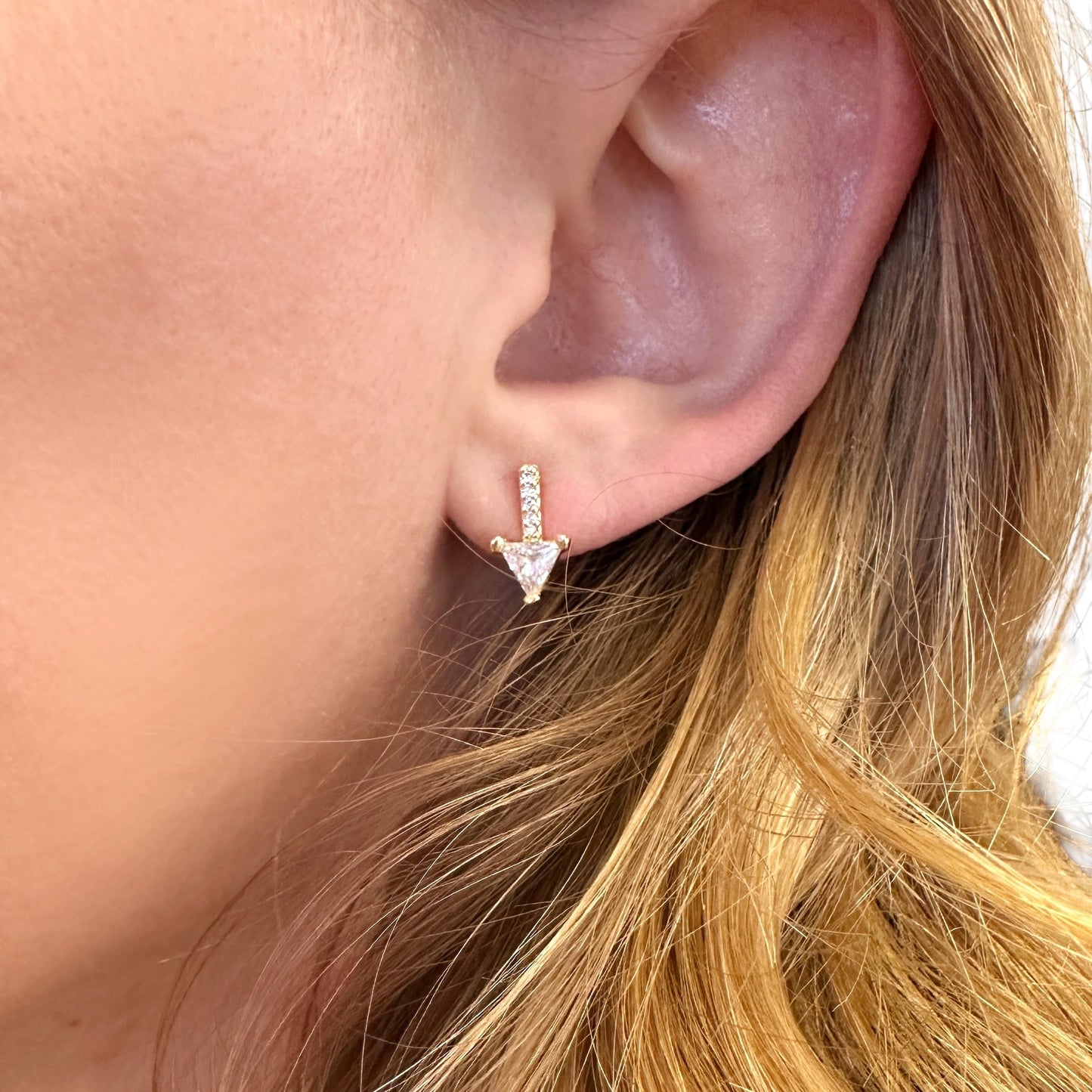 Skillus Pavé Bar Triangle CZ 18K Gold Filled Stud Earrings on Ear