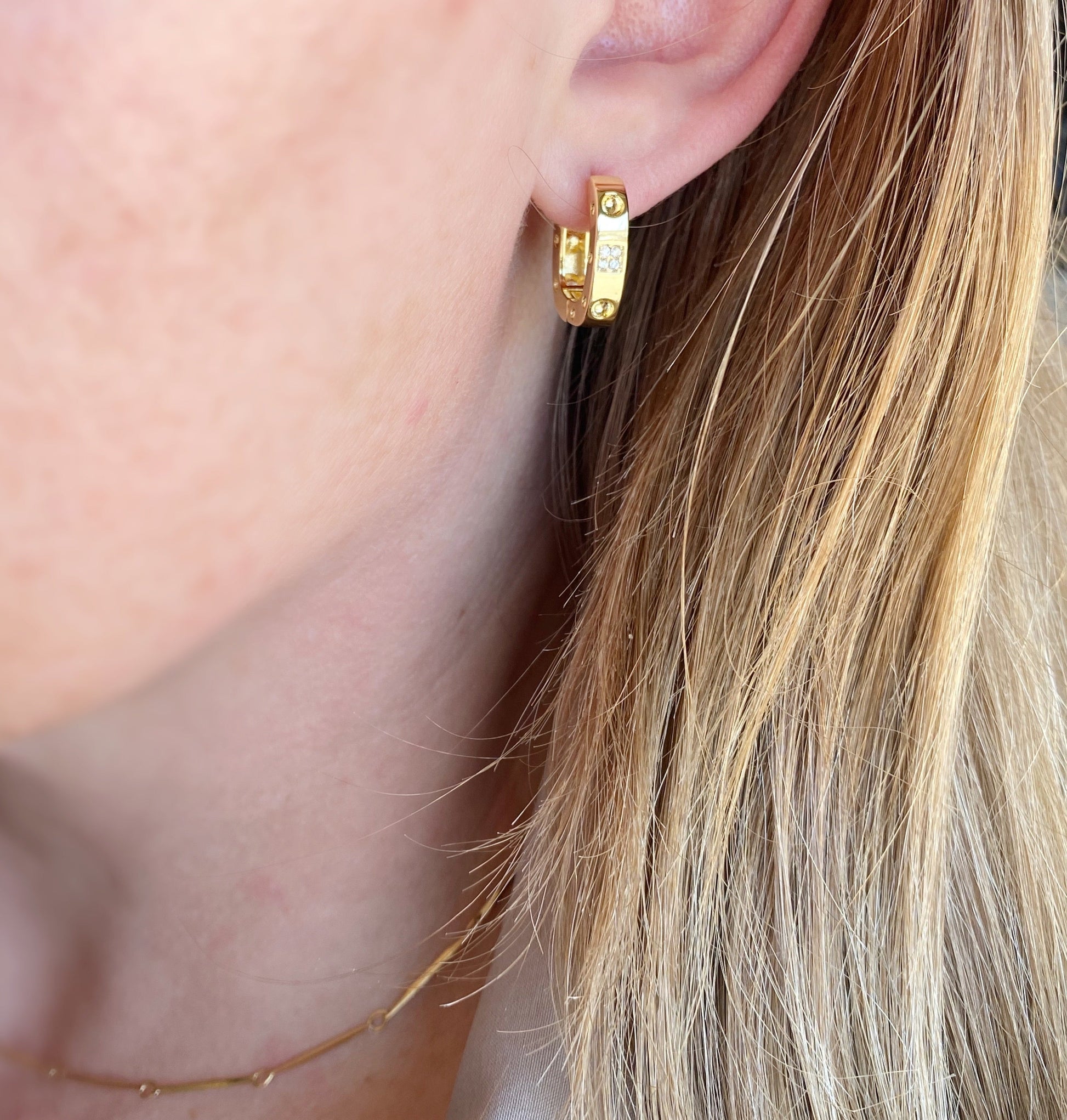 Skillus Rectangular CZ Huggie Hoop Earrings on Model