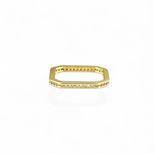 Skillus Square CZ Ring Sideview