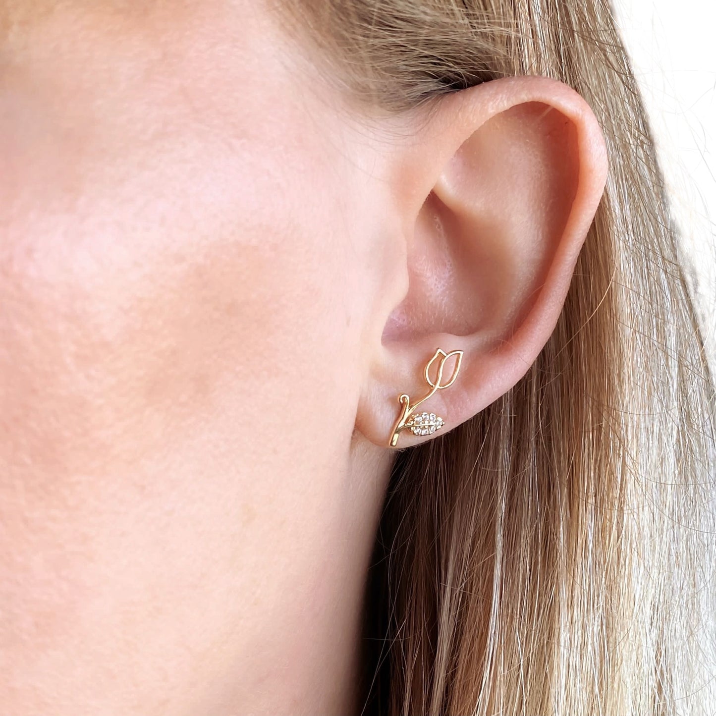 Tulip Pavé Leaf CZ 18K Gold Filled Stud Earrings