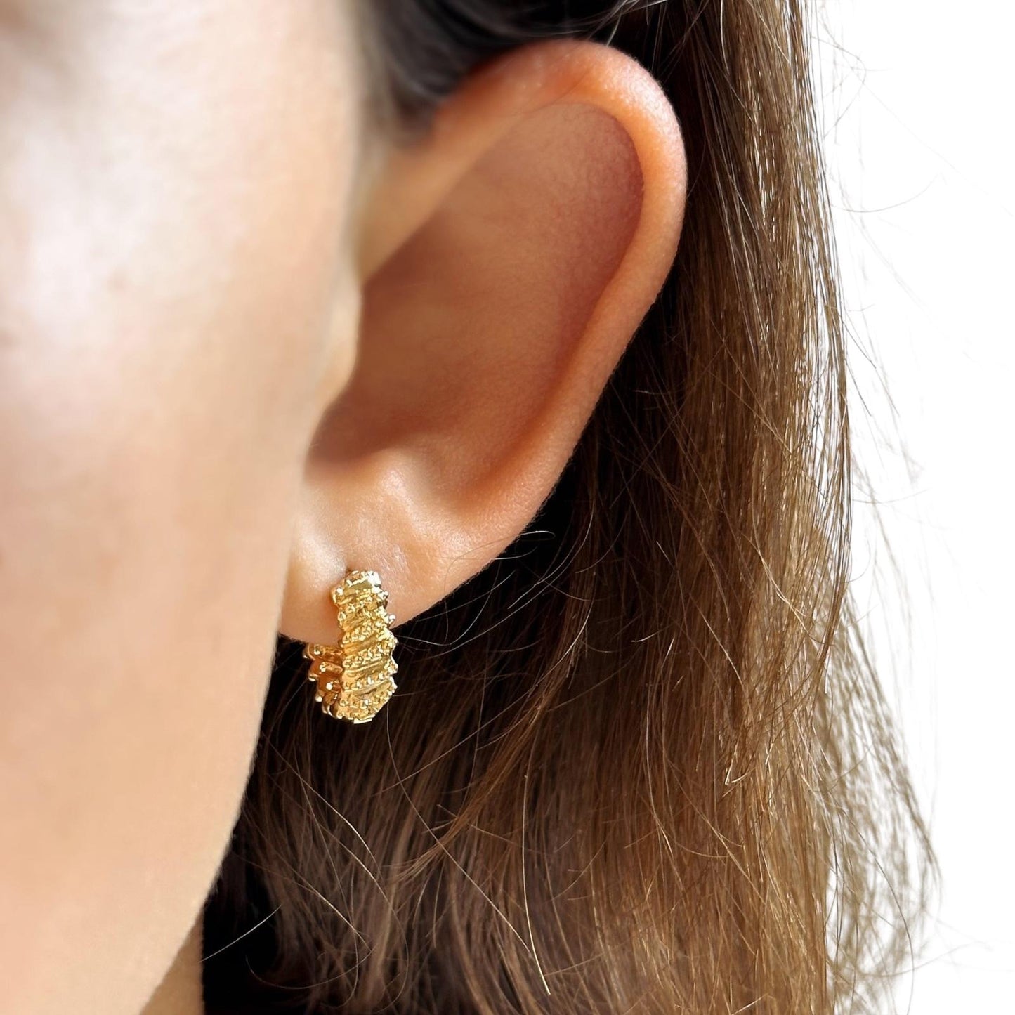 Grooved Swirl Huggie Hoop 18k Gold Filled Earrings