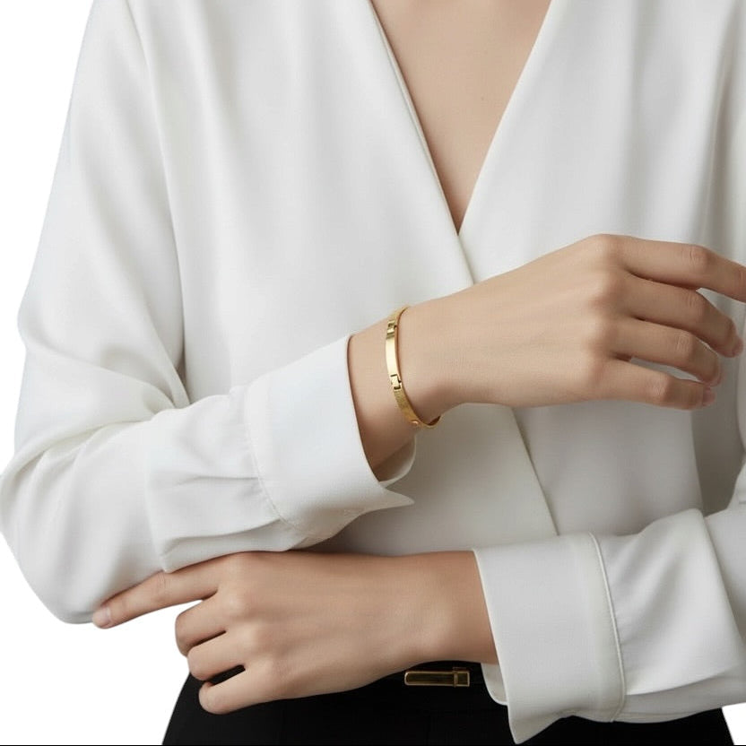 18K Gold Filled segmented bangle with contrasting finishes on model